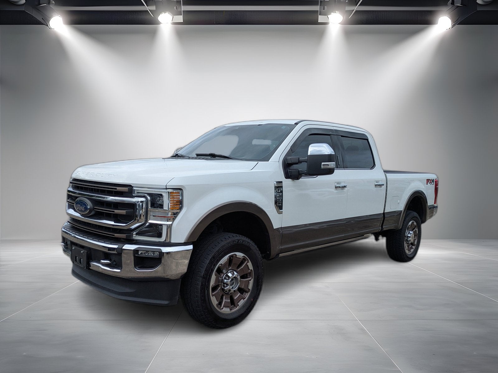 2020 Ford Super Duty F-250 SRW King Ranch in White — front three-quarter view